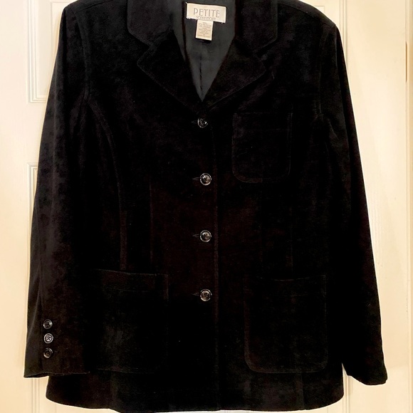Black Petite Jacket. Three Pockets - Picture 1 of 4